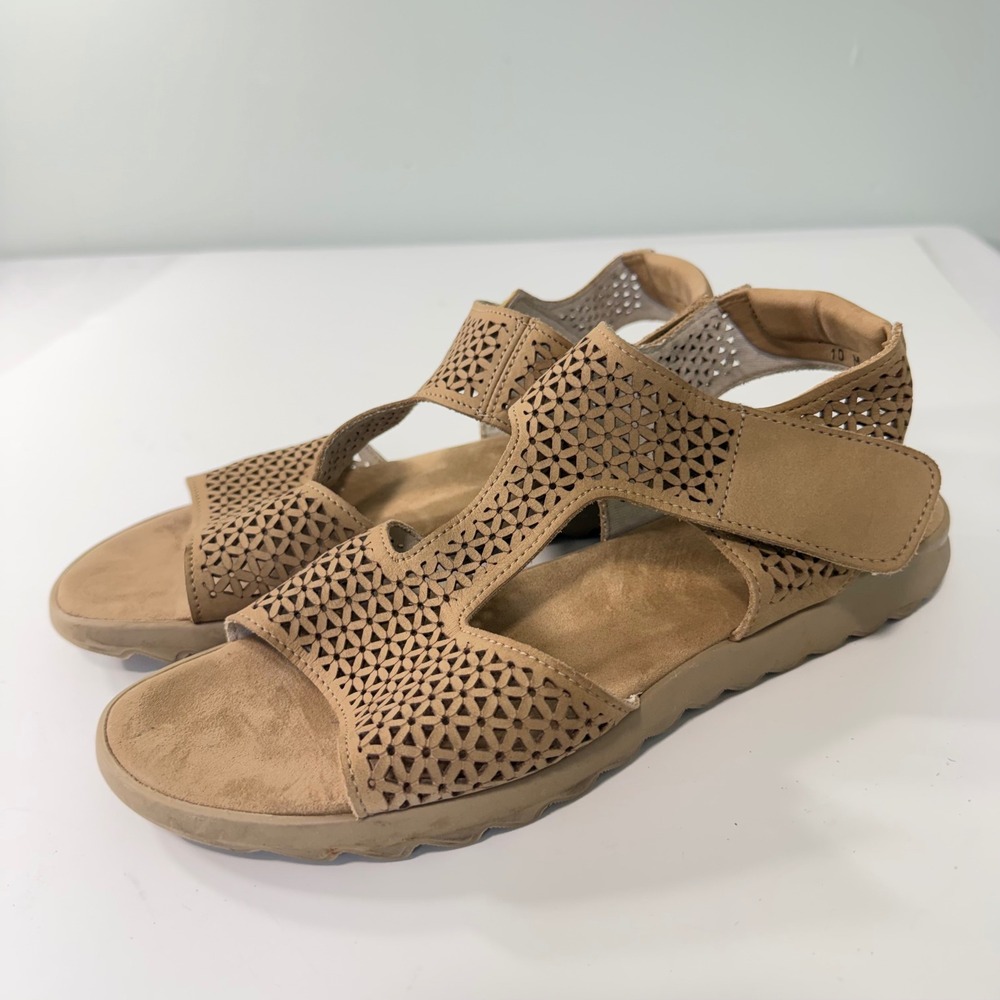 Sesto Meucci Tan Leather Laser Cut Floral Sandals Made in Italy Womens 10 M